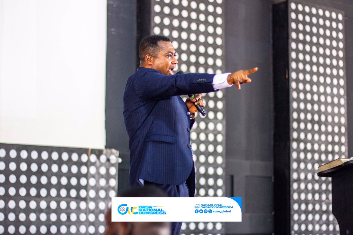casa_global's tweet photo. Time with Apostle Dr. Robert Asomadu-Kyereme, the Christian Education Director of the Christ Apostolic Church International at the 2024 CASA National Congress📸.

#CASAGlobal #CASATakeOver #CASACongress24 https://t.co/XlsitJ99xM
