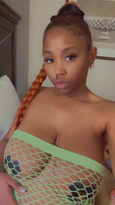 Lolotheeboss - 2 pic. It’s Not My Fault🤦🏾‍♀️ 🤷🏾‍♀️ Ya Daddy🤦🏾‍♂️ Ya Brother🙋🏾‍♂️ & Ya Homeboys🏃🏾💨 Wanna F•U•C•K Me Too💦🤤 https://t.co/f3QEpPAoiX https://t.co/LT8KI2fGhX