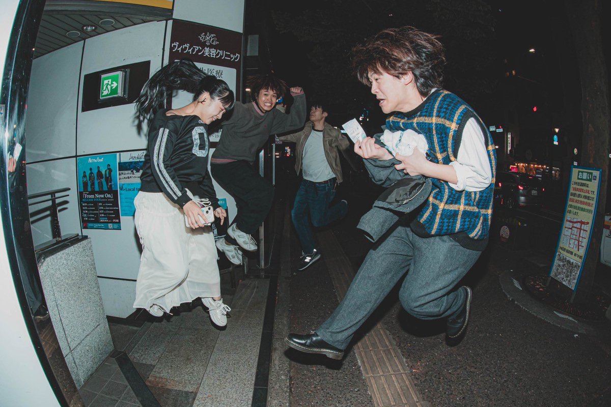 writers_sky's tweet photo. Lazy dayz 心機一転ツアー ’’Local to Rock’’
AKT THE GOAT 『From Now On』release tour
2025.01.04
@Queblick

photo by @mio_photocam 

新年1発目のライブでした！
今年もバンバンLIVEしていきます！ https://t.co/A0yoxnXu2U