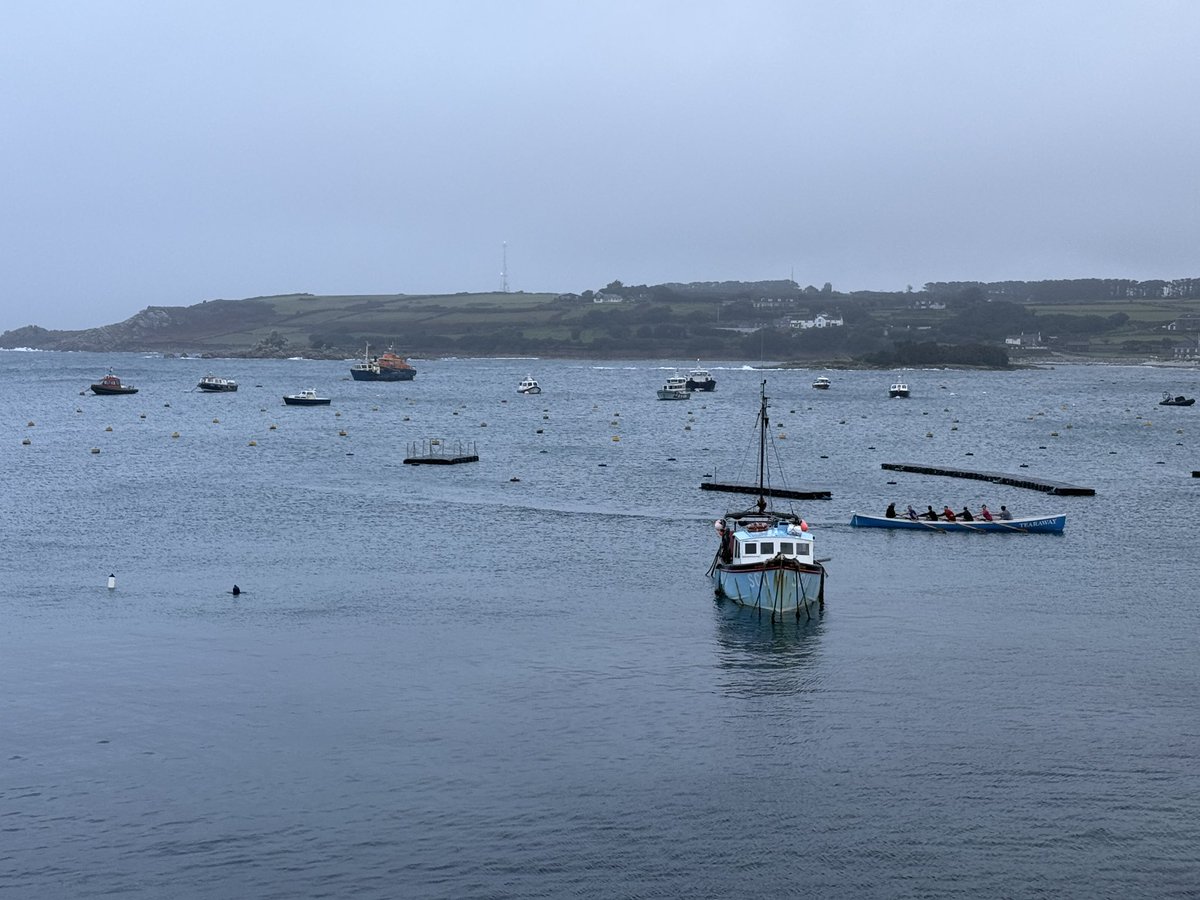 A bit of rough weather doesn’t stop Sunday Gig practice.