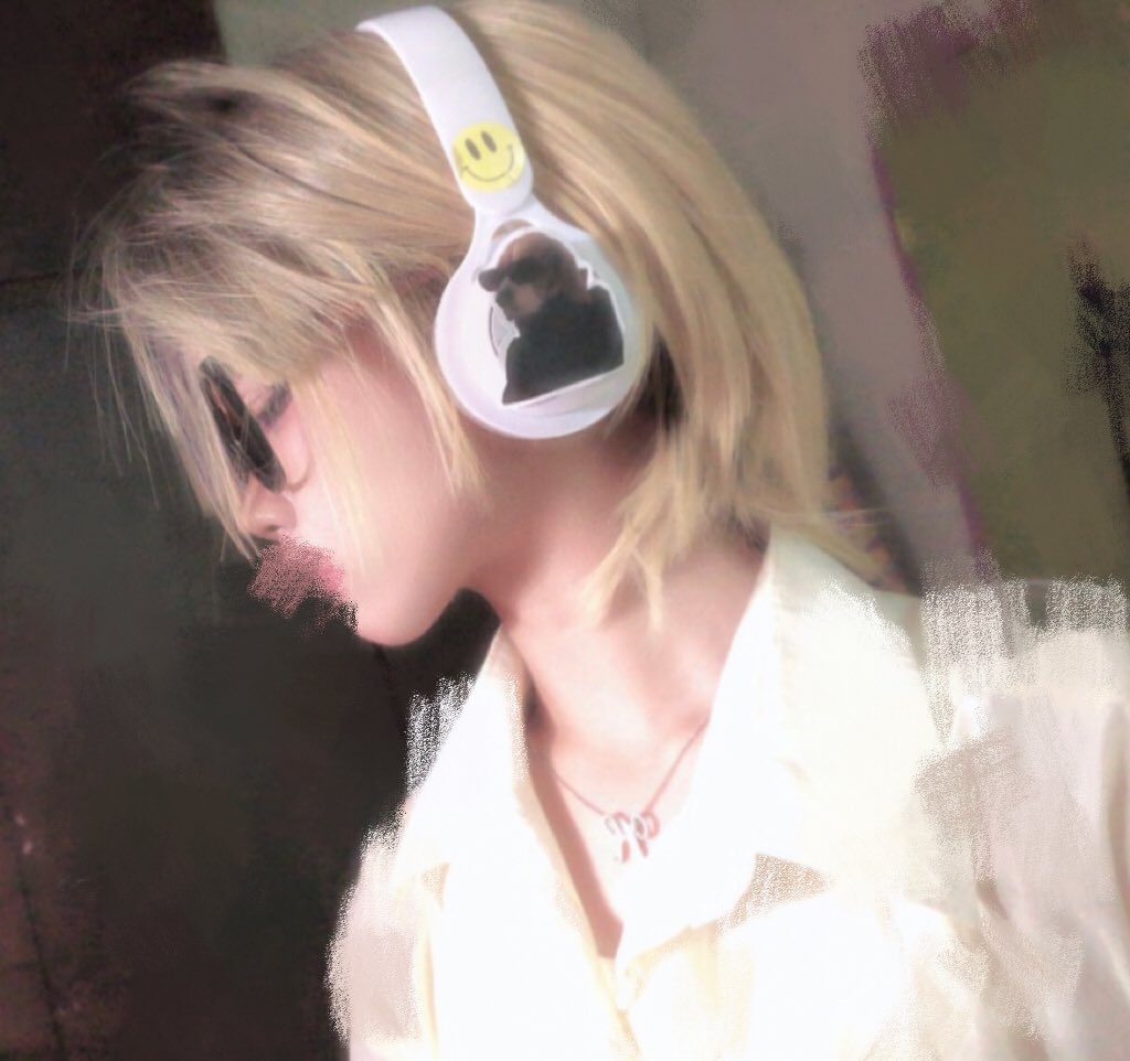 soyoukaze's tweet photo. Err my Kenma but I fucked up with the wig now bro has a mullet 😭😭 https://t.co/3ATb0fiLQg