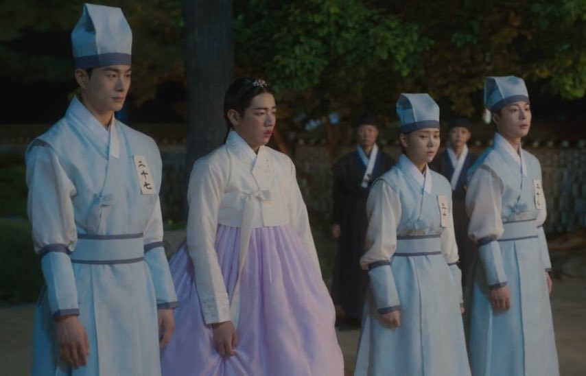 girlinyearning's tweet photo. just 4 bisexuals always getting into trouble
.☘︎ ݁˖ #checkinhanyang #checkinhanyangep5 https://t.co/5OwCHZiihR