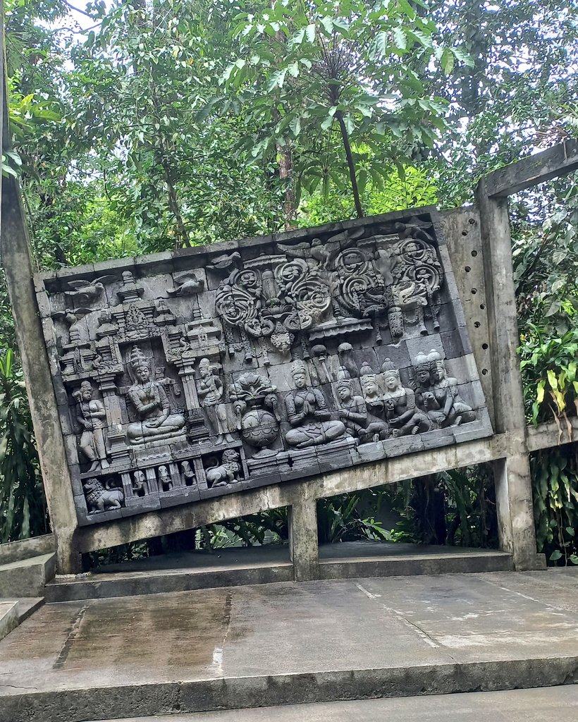_nandafam's tweet photo. jogja dump https://t.co/i75v8ZK21q