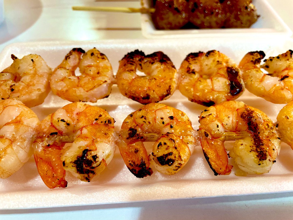 oinu0404's tweet photo. 初詣の海老串が想像していたのと違った🦐 https://t.co/FuCy79CV9h