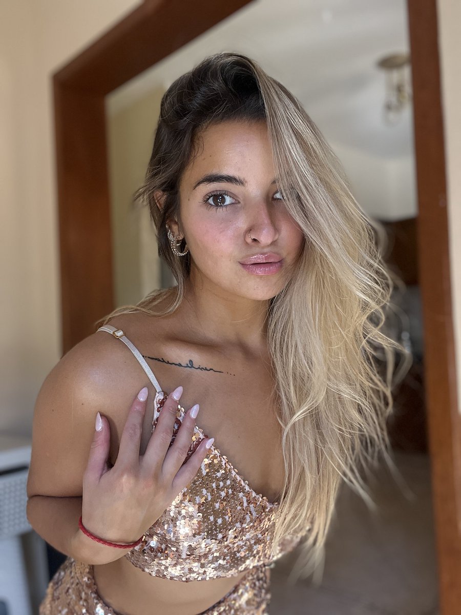 Inessshadid's tweet photo. Combien sur /10 ? 🤔 #DimancheDouceur
@OrgasmicGroup @PartageDeFiHot @Body_Art_be_fr @DLingeriesexy @Sexy_Babe_Girls
@VirtuAss @lesseinsdumonde
@lafrancecoquine @fr_y44
@lafranceporno @MYM_OF_Expert
@CamaSutrax @FrancaisesSexy https://t.co/HJgBOqixEp