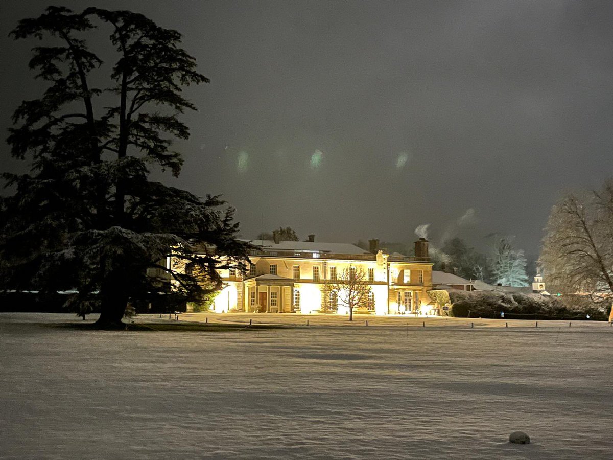 Happy New Year to our Farleigh families, near and far!

What a beautiful view of our main school building, covered in snow and looking wonderfully wintery last night; thank you Mr Whithear for capturing it.

#farleighfamily