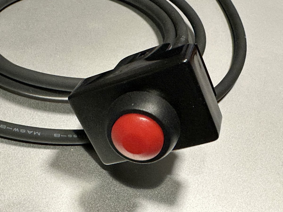 tonochang's tweet image. スイッチカバー加工してスイッチ取り付けさえすればあとは簡単。
#VSCC