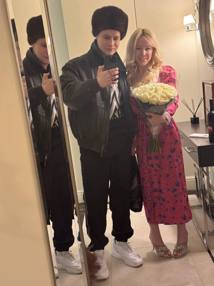 Это вам за то что не молитесь