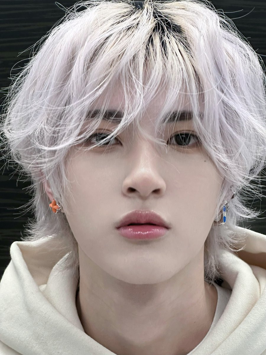 [#리오] 

2025 첫🤍

#XODIAC #소디엑 #LEO #리오