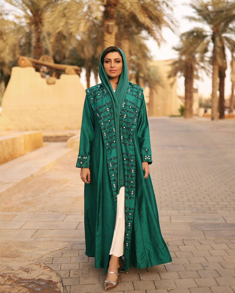hiamag's tweet photo. أفضل المؤثرين والمؤثرات السعوديين في مجال السياحة.. لا تفوتوا متابعتهم في 2025
https://t.co/zdTbXL3K7t

#شتاء_الألف_ليلة_وليلة #شتاء_السعودية #روح_السعودية
#SaudiWinter #VisitSaudi #This_Land_Is_Calling
 
@VisitSaudiAR  
@VisitSaudi https://t.co/hmsvGXQof8
