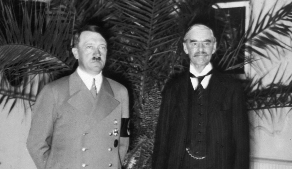 holland_tom's tweet photo. Starting tomorrow on @TheRestHistory (because nothing says happy New Year like a series on the Nazis) - HITLER’S ROAD TO WAR https://t.co/i2faVzVhH1