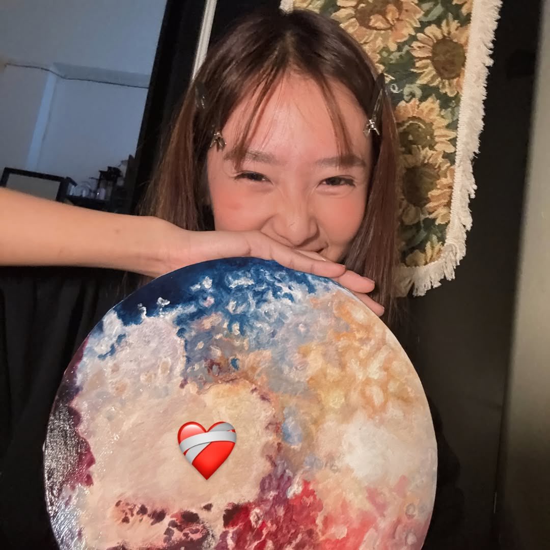 돌멩이 มหาวรรณ์ tweet media