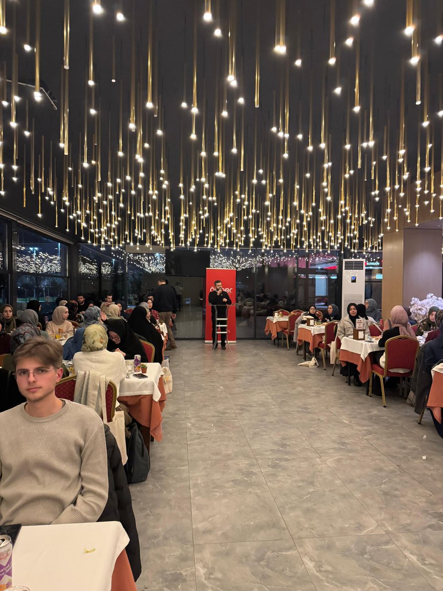 onderbulten's tweet photo. ▫️2024 yılı YKS’de derece alan gençlerimizle “Şampiyonlar Buluşuyor” programında bir araya geldik. Programa Türkiye genelinde derece yapan 100 genç katıldı.
 
▫️Başkanımız Abdullah Ceylan ve Gençlik Başkanımız Erkam Salih Büyükdinç’in selamlama konuşmasını gerçekleştirdi. https://t.co/JupC3ZgKCa