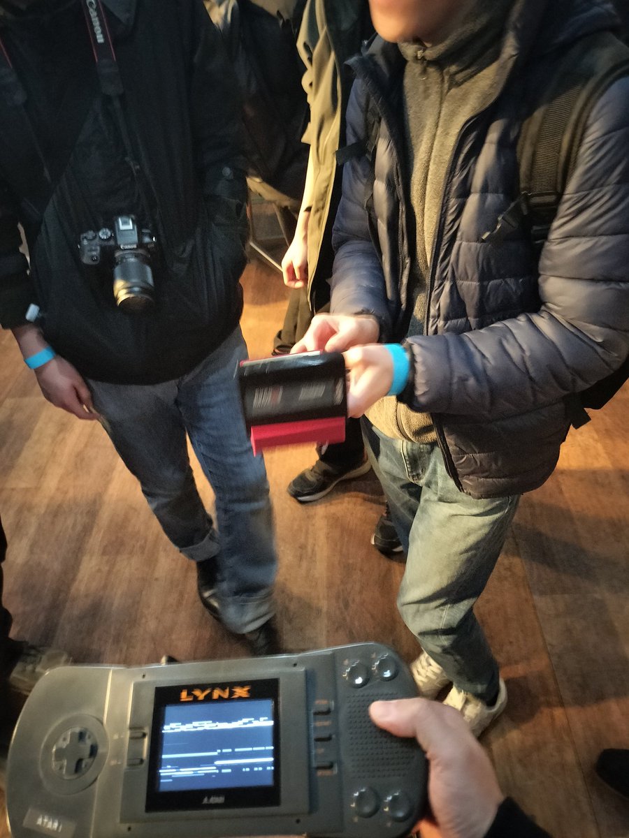 RuiReiChannel's tweet photo. アフターデモパーティーに参加！
実機で盛り上がりました！
#SESSIONS_Party https://t.co/9BUJTswfsa