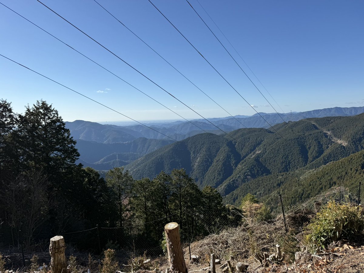 T67438889's tweet photo. 登山⛰️ https://t.co/TSlZgxZLkt