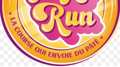 MorizurC's tweet photo. A  la Une de "La Revue de la Z'maine"de PrendreParti : Les Girafes de la Cie OFF de retour dans les rues de Quimper, le lobby agricole porcin se lance dans l’organisation d’une épreuve sportive, hommage à la danseuse sud africaine Dada Masilo … https://t.co/eQ8q76tB6l https://t.co/ggj5wxFIQ4