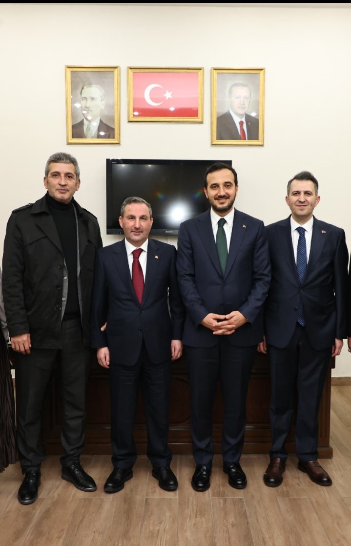 komutan3437's tweet photo. Rabbim yolunuzu açık etsin inşallah @abdullahozdemir @alitombastr @ayhanusdi https://t.co/LqWOnpxvxN