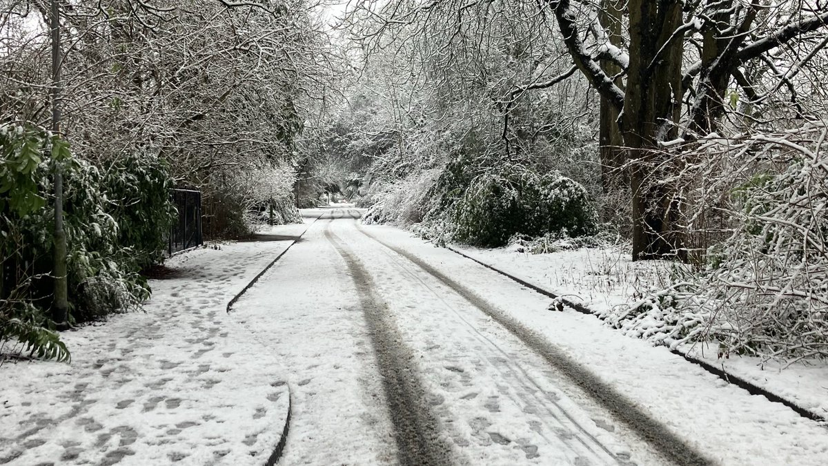 Snowy road in York as the white stuff continues to fall