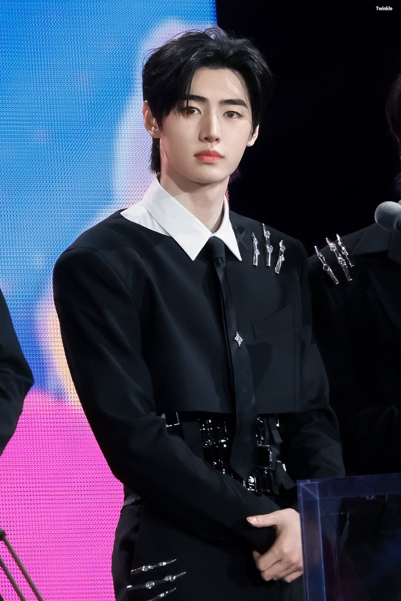 𝐓𝐰𝐢𝐧𝐤𝐥𝐞 (fan acc) tweet media