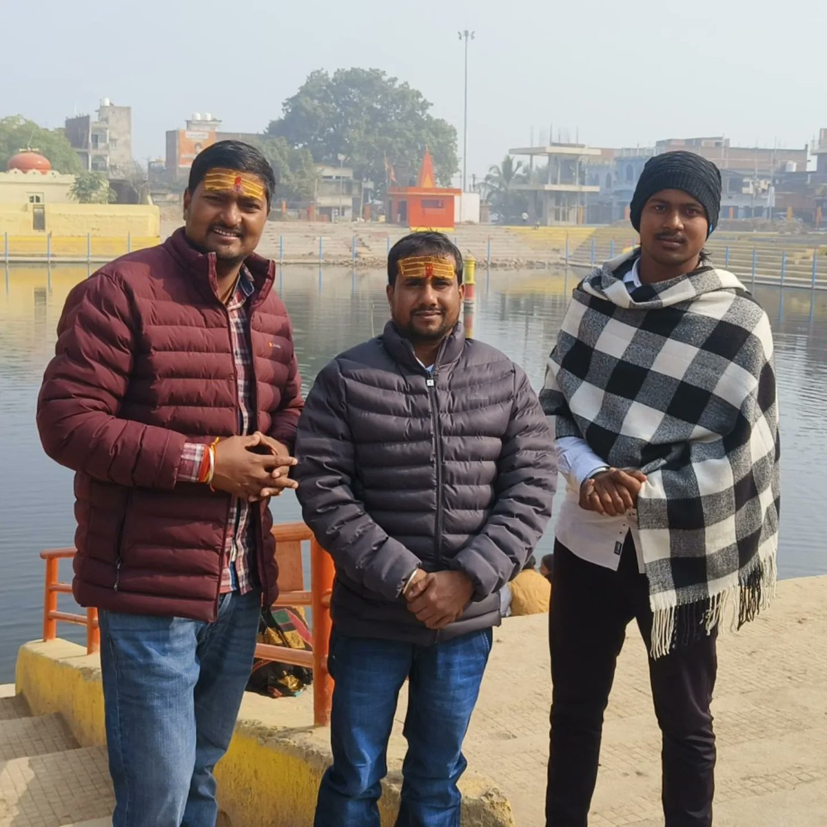 INagendraKr's tweet photo. आज देव सूर्य मंदिर दर्शन करने का सौभाग्य प्राप्त हुआ।
देव सूर्य मंदिर, देवार्क सूर्य मंदिर या केवल देवार्क के नाम से प्रसिद्ध, यह भारतीय राज्य बिहार के औरंगाबाद जिले में देव नामक स्थान पर स्थित एक हिंदू मंदिर है जो देवता सूर्य को समर्पित है। https://t.co/dnTFoTw1Yv