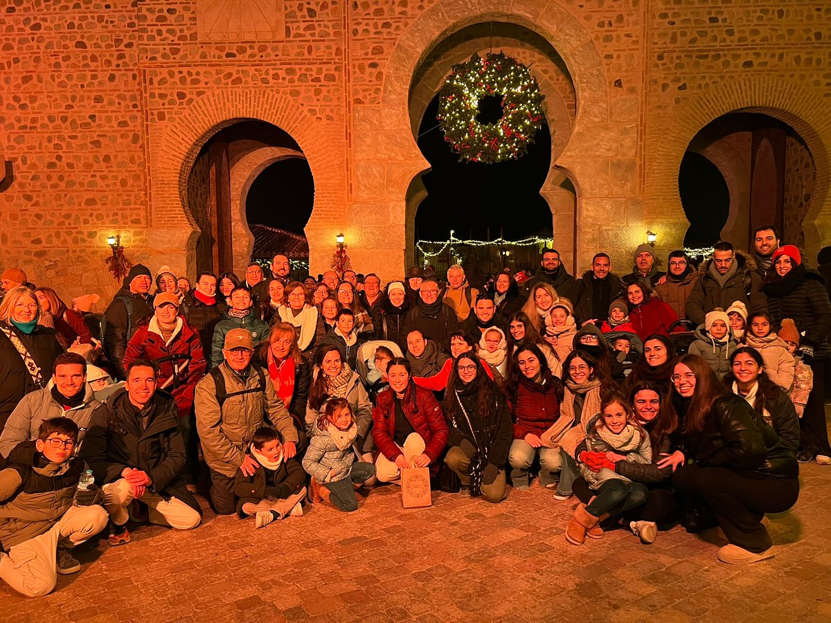 Que gozada el parque de <a href="/PuyduFou_espana/">Puy du Fou España</a> Además de poder disfrutar de un parque de ensueño, con los espectaculos más cuidados del mundo, hemos podido disfrutar de la visita de los Reyes Magos de Oriente!!!👑👑👑
Un planazo familiar de 🔟!!Gracias a cada familia por participar! ☺️