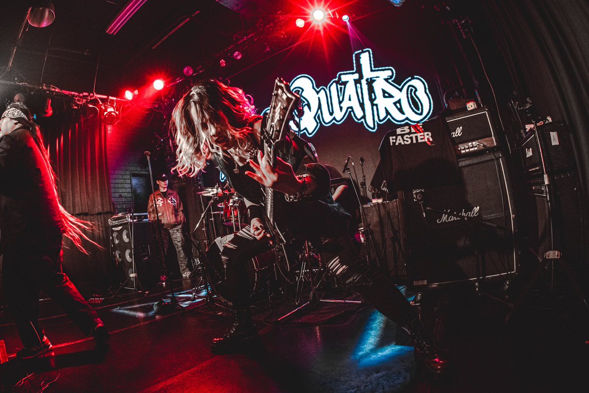 squid_yht_xxx17's tweet photo. 2025.1.4
D軍曹 pre. New Year Wild Fight
Broken Life×ヱヰ十×Dos Quatro
素晴らしい2025の幕開けでした
お集まりいただいた皆さま、WildSideの皆さま、そして軍曹！
本当にありがとうございました！🍻🔥
今年も沢山楽しみまくっていきましょうぜ
 #DosQuatro 

📷 by  @MFuji_Photo https://t.co/tvHS13GRzh