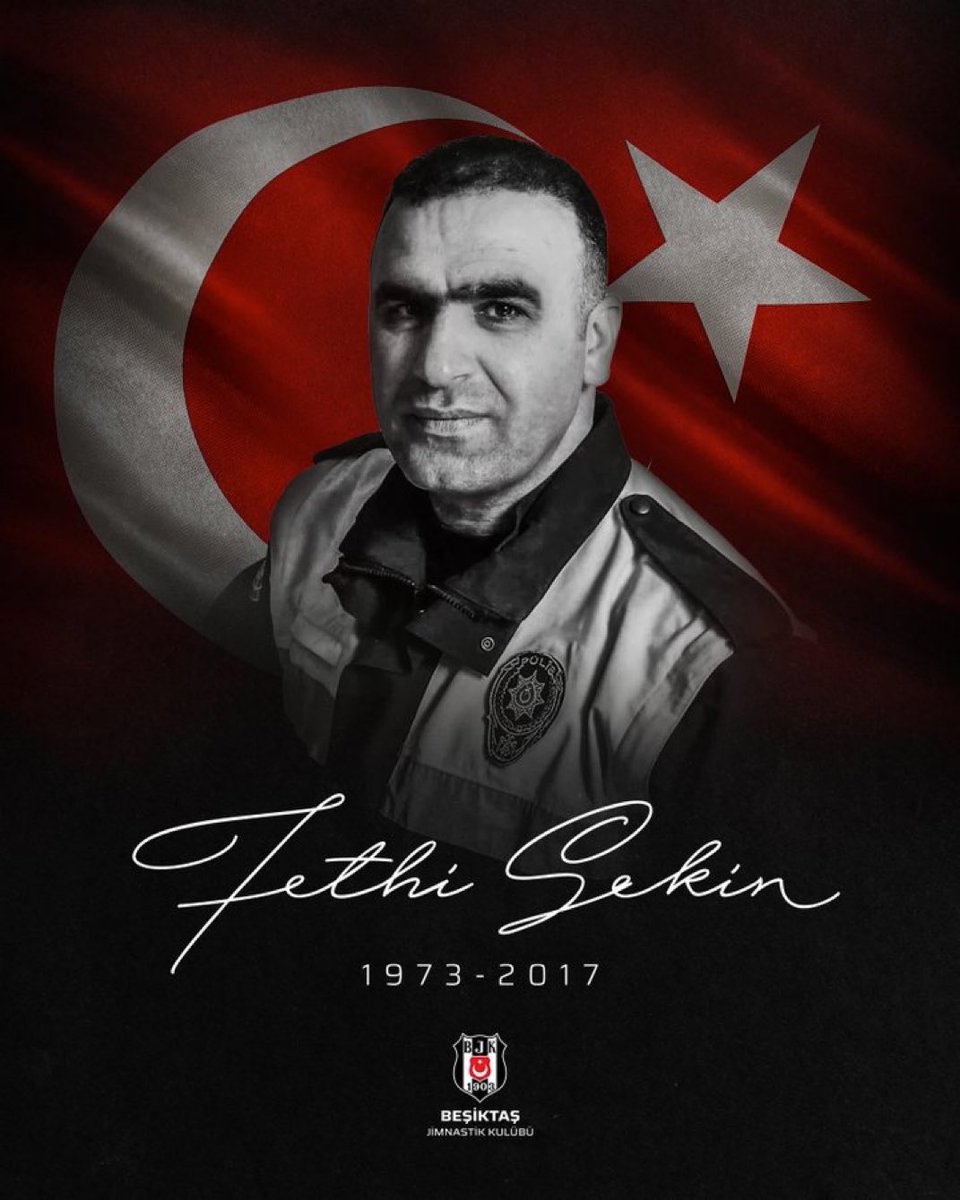 bekiryilmazoglu's tweet photo. 8 yıl önce İzmir Adliyesi’nde gerçekleşen hain terör saldırısı girişimini canı pahasına önleyerek şehit olan kahraman polisimiz Fethi Sekin’i saygıyla ve rahmetle anıyoruz. https://t.co/8edYCKoAIR