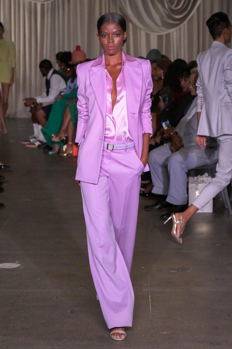 Darian_M_Photo's tweet photo. Sergio Hudson Spring 2025 Ready-to-Wear Collection
•
•
•
#fashion #vogue #runway #fashionblogger https://t.co/6aTMNEtTEP