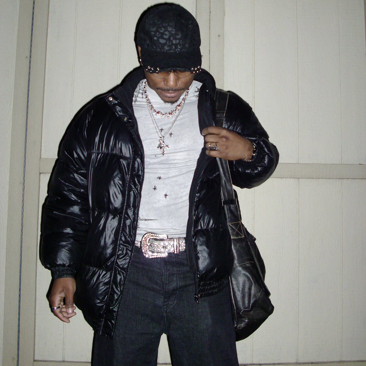 rocstaryoshi's tweet photo. happy new year https://t.co/Txjw8IGw2u