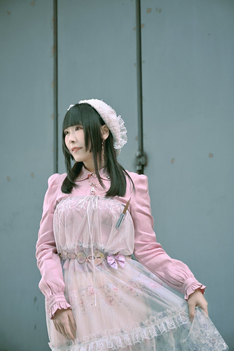 odorimu_ai's tweet photo. 最近香港のミュージックアワードに出席した時の服装
大体ピンクか空色wwww https://t.co/1M6aOBnrZe