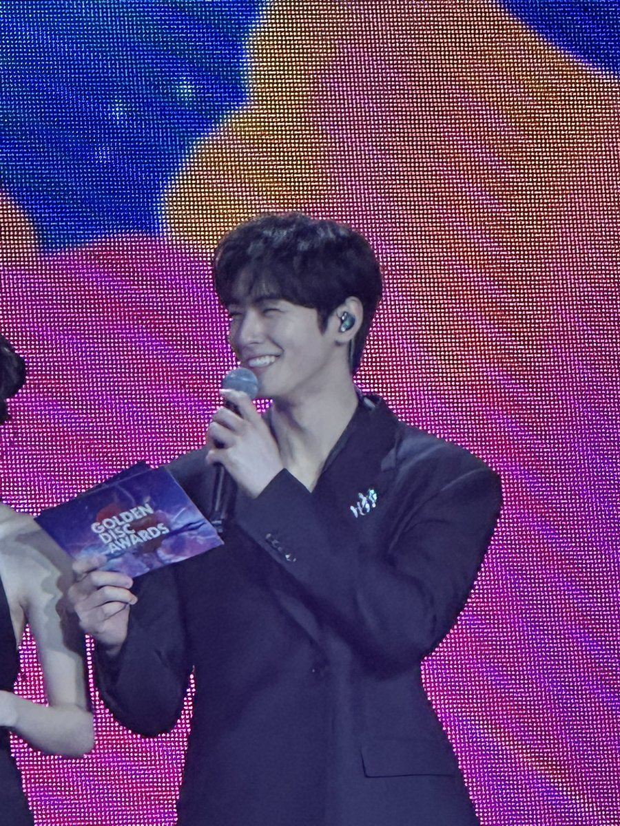 Y09529946's tweet photo. 20250105   
#GDA
#CHAEUNWOO https://t.co/CxbjGVYJ0u