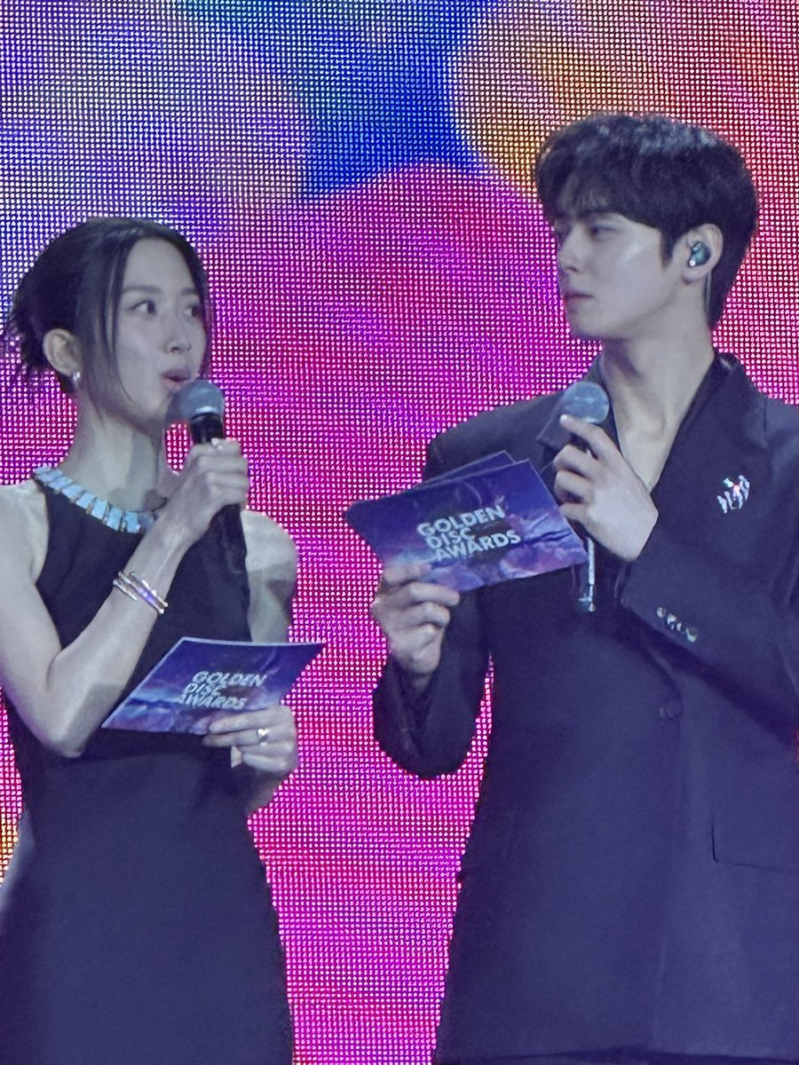 Y09529946's tweet photo. 20250105   
#GDA
#CHAEUNWOO https://t.co/CxbjGVYJ0u