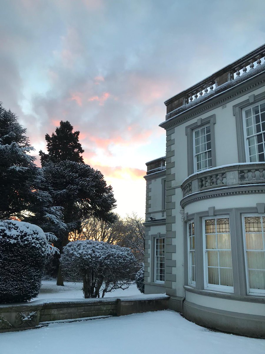 Solihull School (@solsch1560) on Twitter photo We look forward to welcoming staff back to school tomorrow for the start of the Easter term.
Pupils return on Tuesday morning. ❄️
<a href="/SolihullPrep/">Solihull Preparatory School</a> #uksnow We look forward to welcoming staff back to school tomorrow for the start of the Easter term.
Pupils return on Tuesday morning. ❄️
<a href="/SolihullPrep/">Solihull Preparatory School</a> #uksnow