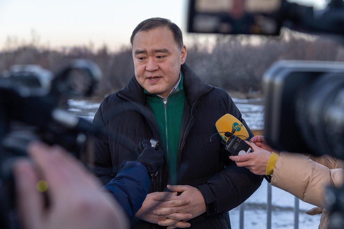 Амралтын өдрийн мэнд хүргэе!

Туулын хурдны замын трассын гүүрэн тунель огтлолцох цэгт ажиллалаа. 

Засгийн газраас 2025 оныг "Нийслэлийн дэд бүтцийн хөгжлийг дэмжих жил”болгон зарласан. Энэ хүрээнд Улаанбаатар хотод хэрэгжүүлэх төсөл, арга хэмжээний хэрэгжилтийг эрчимжүүлэх