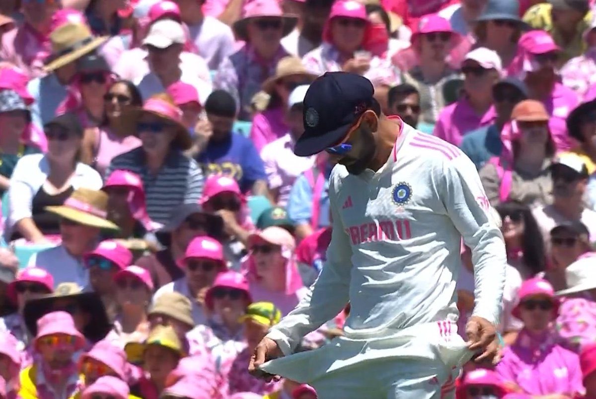 Kohli 🤣🤣🤣

#AUSvIND