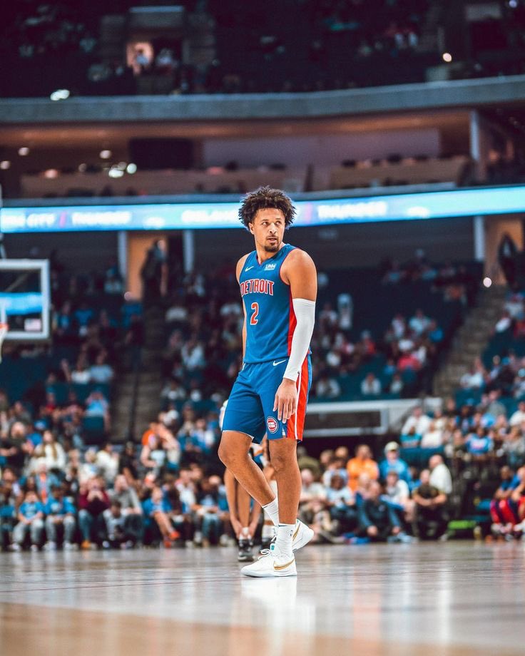 CadeCunnighamFR's tweet photo. CADE DANS LA WIN CONTRE LES WOLVES 

- 40 PTS
- 6 REB
- 9 AST 

ALL STAR HIM. https://t.co/hYs1IAYEkD