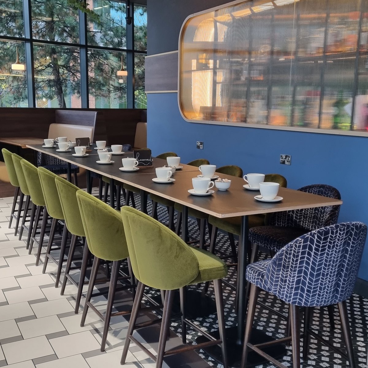 Looking for the ideal place to host your next coffee morning? Cogs is just what you need! With a friendly atmosphere, tasty drinks and treats, your gathering will be one to remember. Whether you're catching up with friends or holding a business meeting, we've got you covered ☕️