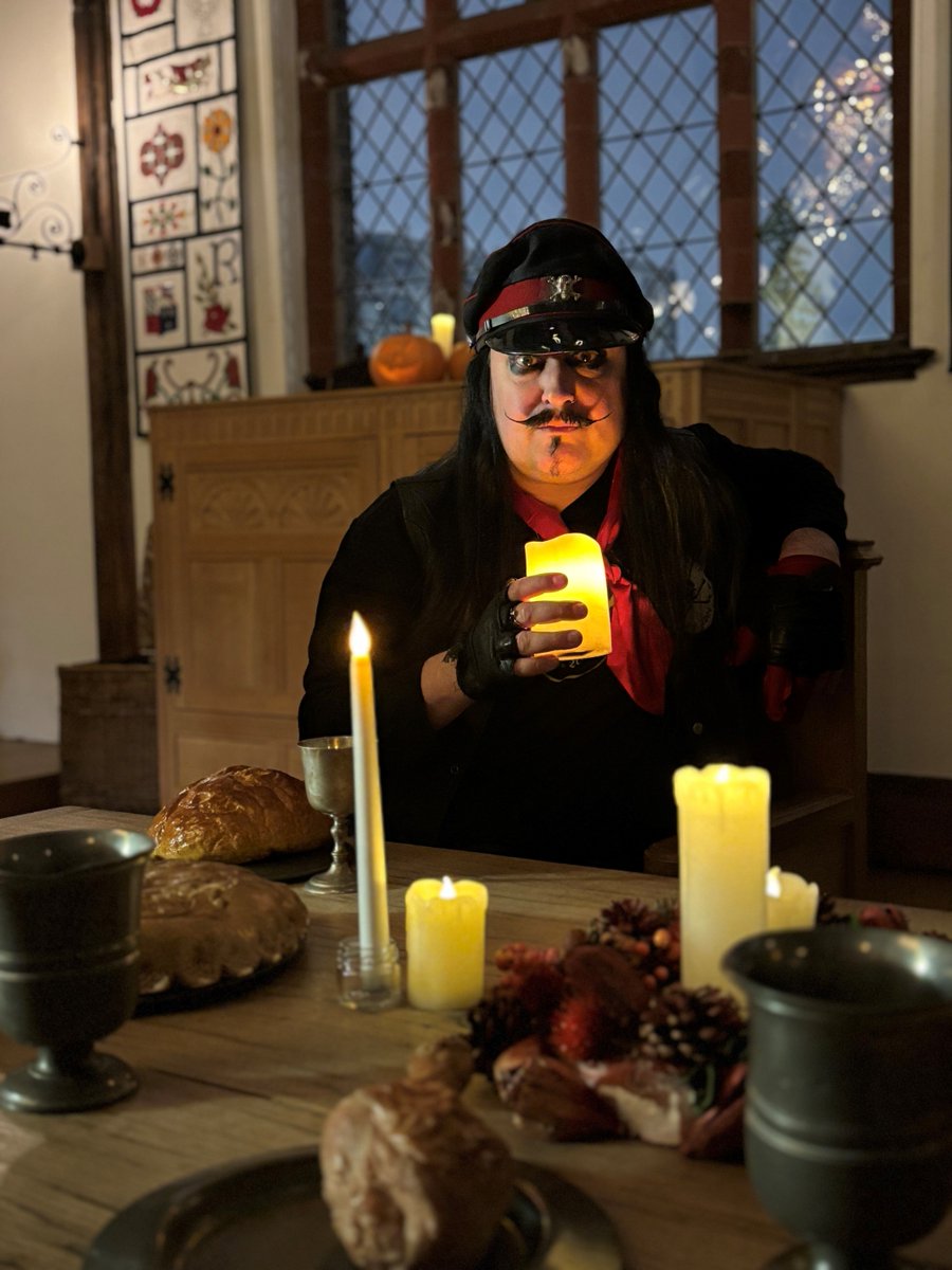 Ordsall Hall tweet media