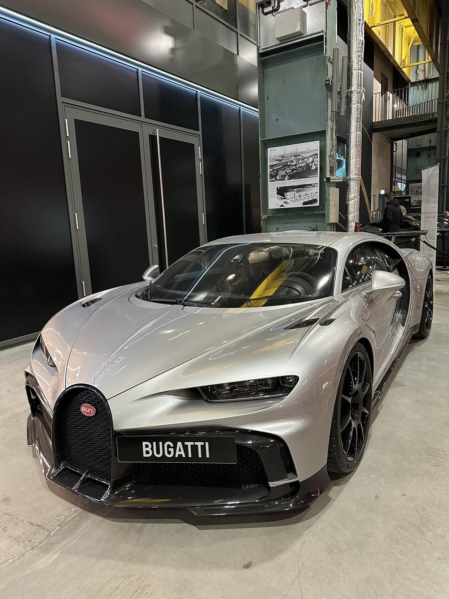 Exotics_Master's tweet photo. Bugatti Chiron Pure Sport

#Exotics_Master https://t.co/4doMLvHMgr