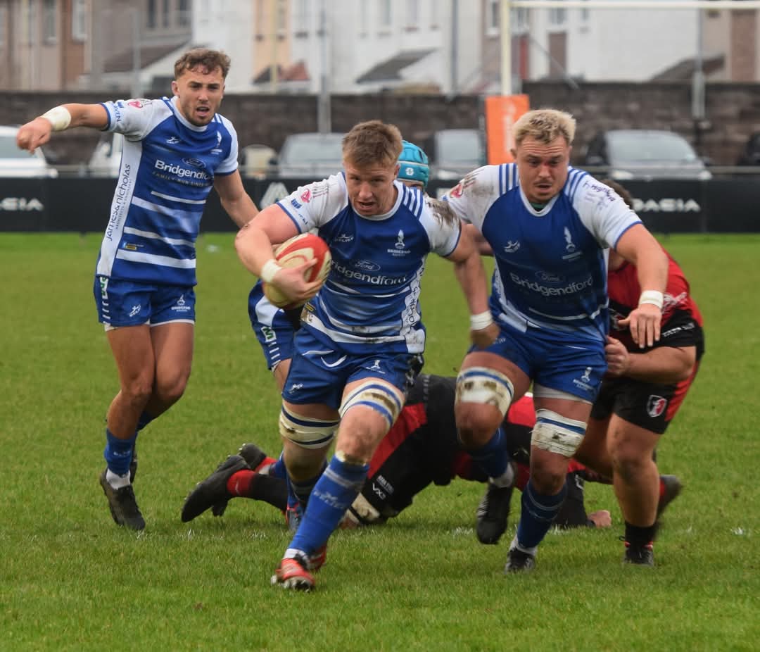 Bridgend Ravens tweet media