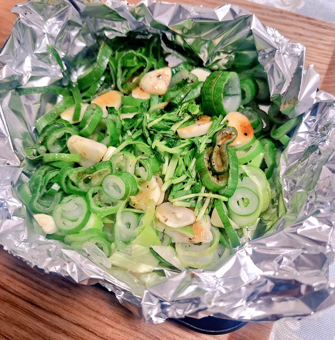 野菜クズでこんなにちゃんとした仕上がりに出来るの料理上手じゃん 