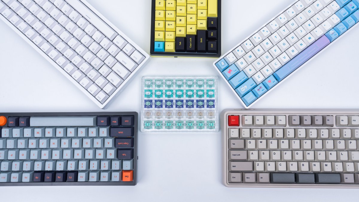 sikakeyb's tweet photo. SIKAKEYB magnetic switch keyboard series, which one is your favorite?
https://t.co/BPzEsgnXvh
#SIKAKEYB #Fortnite #Keyboard #valorant #gaminglife #keebs #Desksetup #Gateronswitch https://t.co/QkD9kSS8Wq