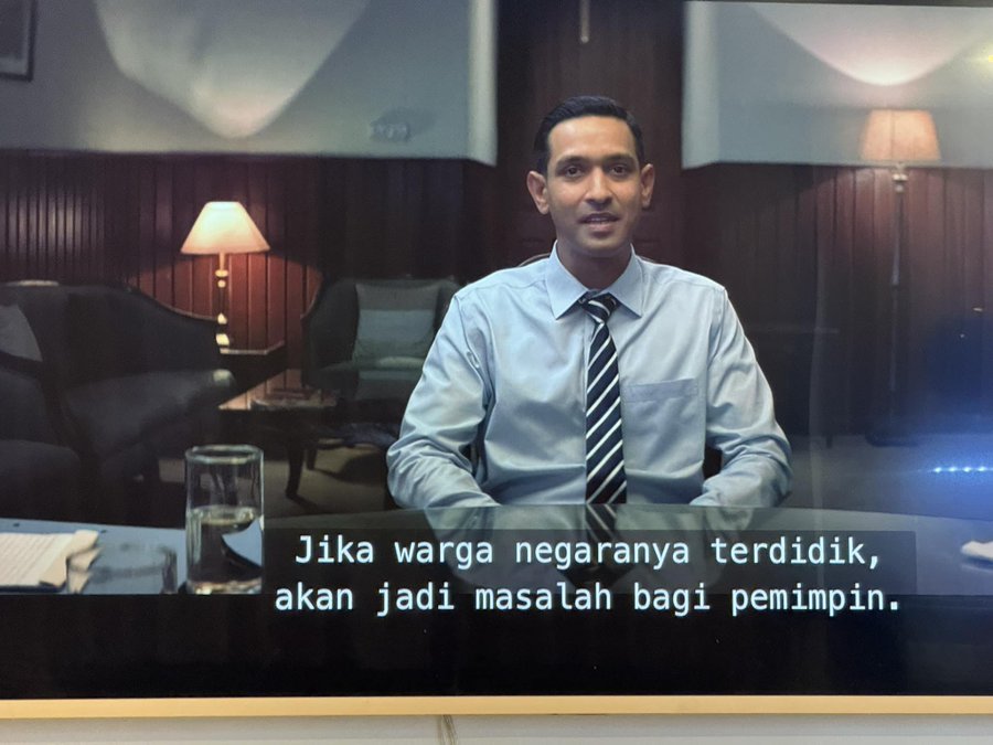 Manrounra's tweet photo. @andikamalreza Coba kayak Gini : https://t.co/PPPfsSbSyE