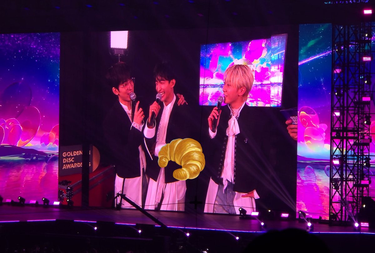 sk2l8_'s tweet photo. 250105 GDA  #SEVENTEEN 
원우 도겸 승관 귀여워 ㅠㅠ https://t.co/rKps5kNouV