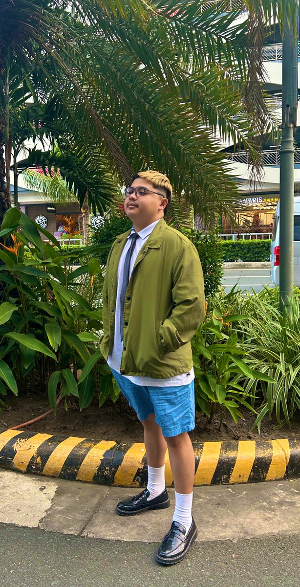 JeffreyPosadas's tweet photo. 2025 - In my mullet era. 🩵 https://t.co/e8ISABUKvg