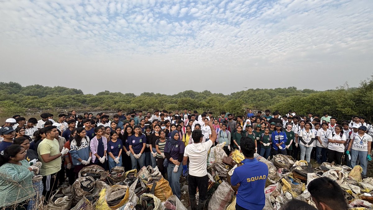 dharmeshbarai's tweet photo. Week 229 # MangrovesCleanup Drive
Woww what a star of the year
it’s essential for every individual to stop littering and dispose of waste in the right dustbins. We all must cultivate love for our planet and recognize our collective responsibility to keep it clean https://t.co/CbqlZkk7Go
