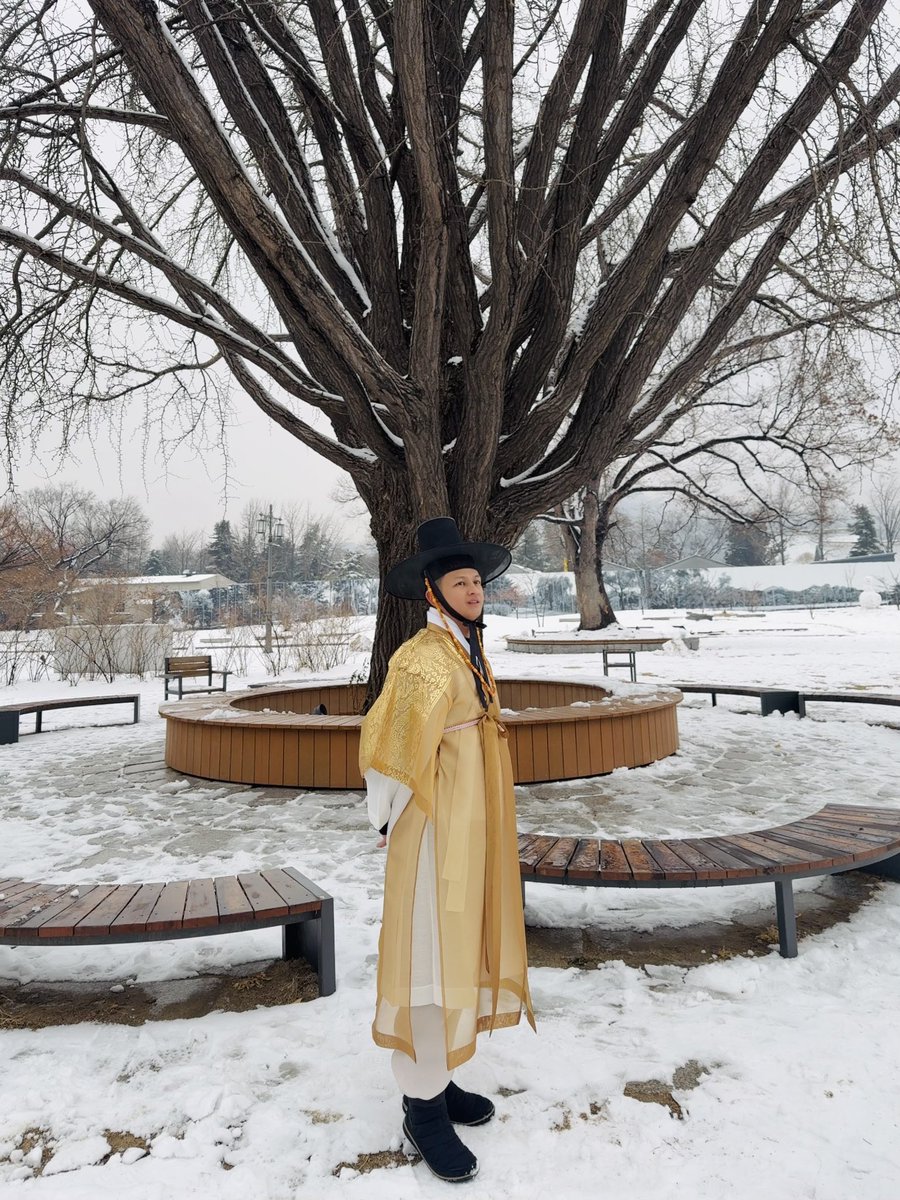 Babypops20's tweet photo. 🥶❄️ https://t.co/eGufMnaWwO