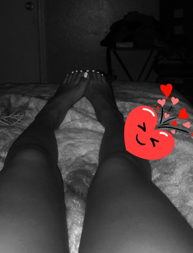 SemRosey's tweet photo. Morning🌻waiting for my bitches to bark those sends

Findom•paypig•humanwallet https://t.co/va7v3AUnav