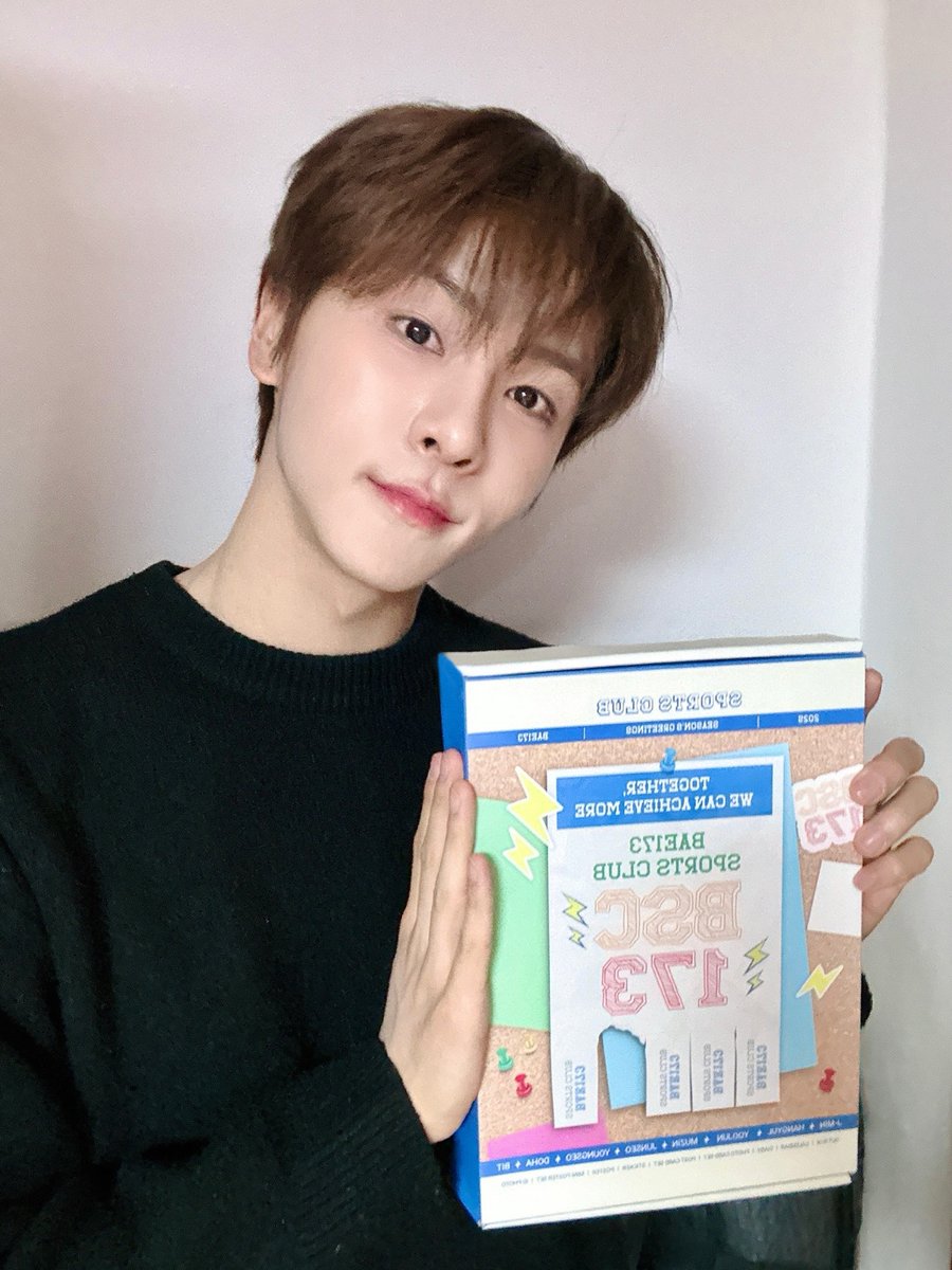 BAE173 2025 SEASON'S GREETINGS⚡

𝐁𝐀𝐄𝟏𝟕𝟑 𝐒𝐏𝐎𝐑𝐓𝐒 𝐂𝐋𝐔𝐁
“𝐓𝐨𝐠𝐞𝐭𝐡𝐞𝐫, 𝐖𝐞 𝐜𝐚𝐧 𝐚𝐜𝐡𝐢𝐞𝐯𝐞 𝐦𝐨𝐫𝐞”

#BAE173 #비에이이173