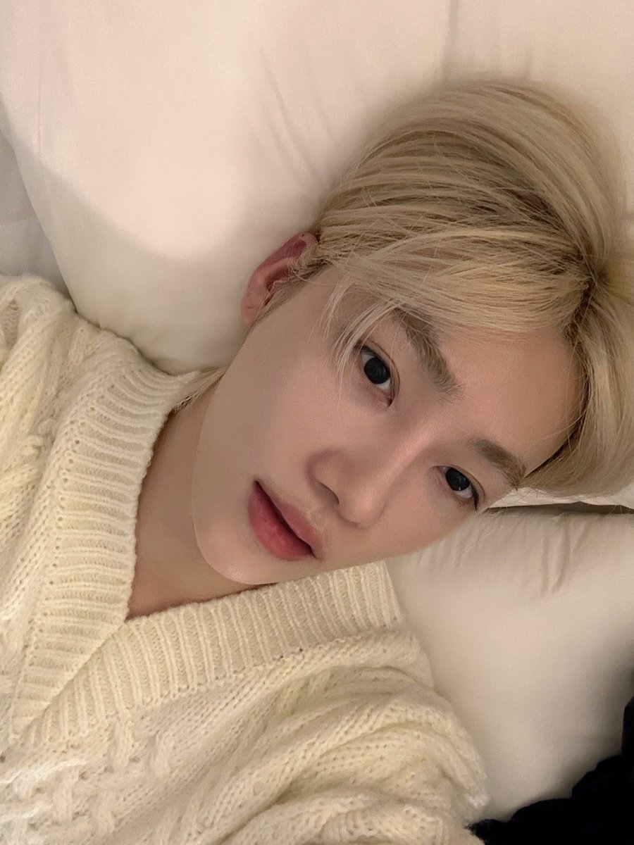 myblue_cch's tweet photo. 💬 Chanhee sent pics https://t.co/F44pxMDhTw